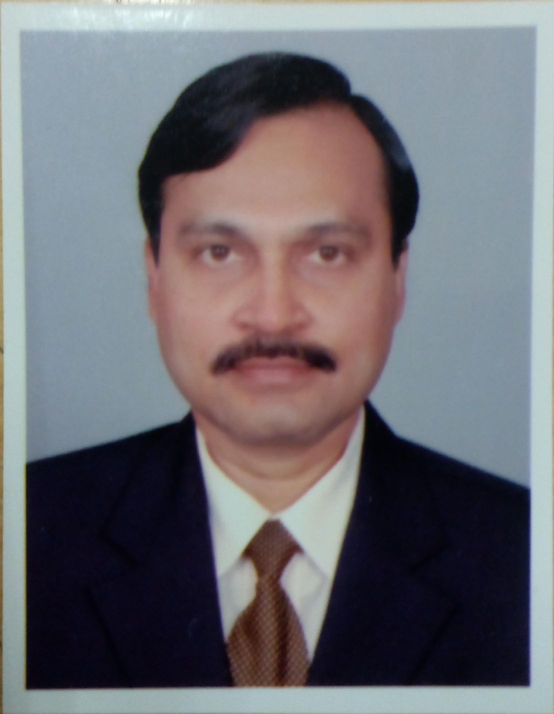Shri Narendra Kumar Sinha Shri Narendra Kumar Sinha